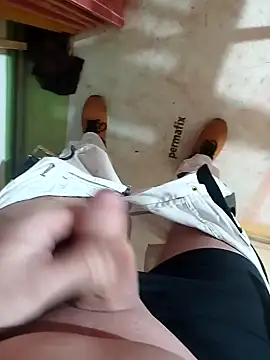 Snapshot of GeilerSchweizer chatting on January 2025 09:03:01 AM GeilerSchweizer online show from January 2025 09:03:01 AM