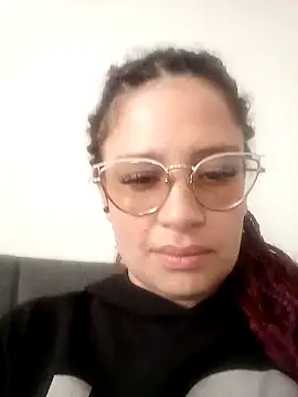 Violeta hornny online show from December 2024 03:09:02 PM