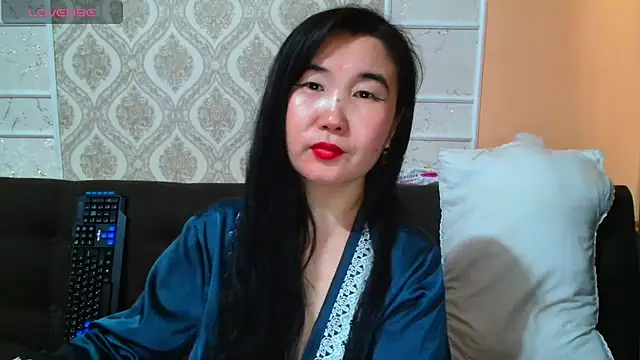 Snapshot of Bet_Lu chatting on February 2025 09:32:02 AM Bet Lu online show from February 2025 09:32:02 AM