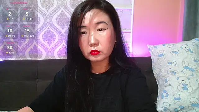 Snapshot of Bet_Lu chatting on February 2025 03:15:02 PM Bet Lu online show from February 2025 03:15:02 PM