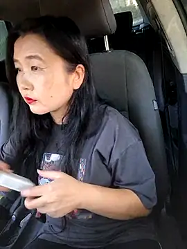 Snapshot of Bet_Lu chatting on September 2025 10:26:01 AM Bet Lu online show from September 2025 10:26:01 AM