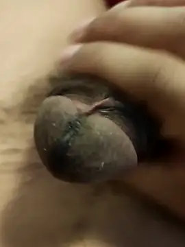 PepeCharlie27 online show from April 2026 12:44:02 PM