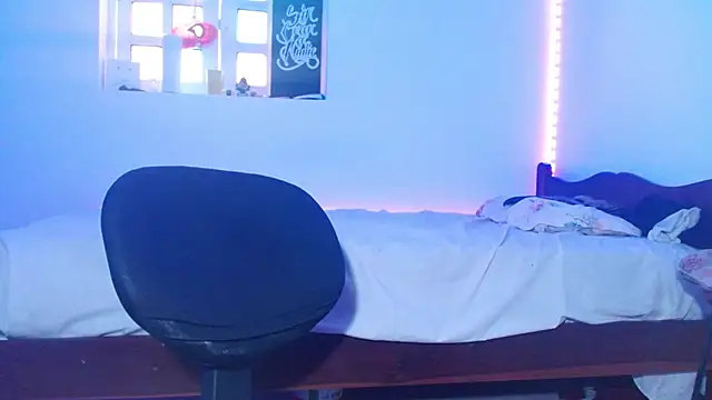 Tatted21xxx online show from September 2025 01:37:02 PM