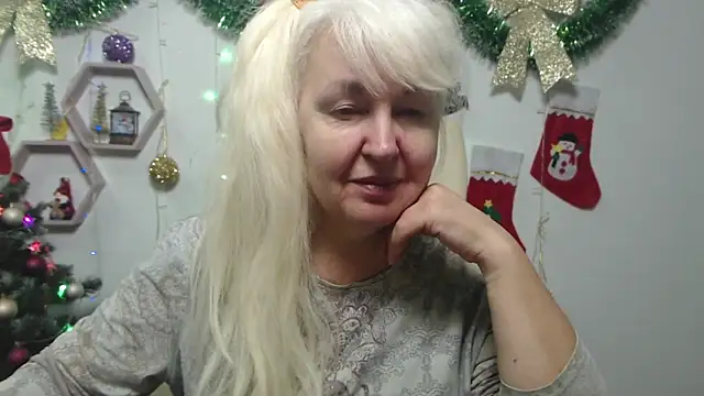 BlondyLeeBest online show from December 2024 07:29:01 PM