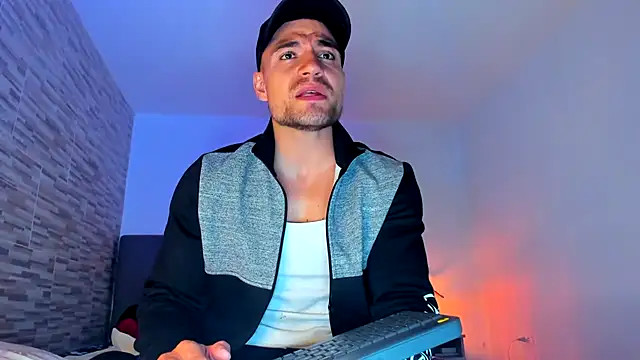 nicolas herrera online show from January 2025 11:00:01 PM
