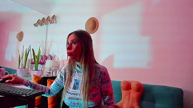 Victoria Jonness online show from February 2025 03:30:02 PM