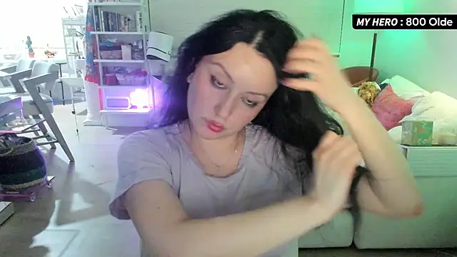 Vesaaa online show from October 2025 03:15:01 AM