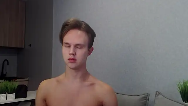 MartinMendez online show from September 2025 08:41:02 AM