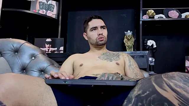 matteosantos online show from October 2025 11:38:01 AM