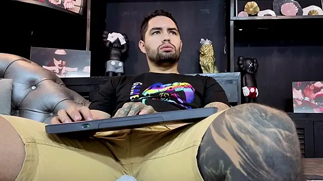 matteosantos online show from November 2025 10:26:01 AM