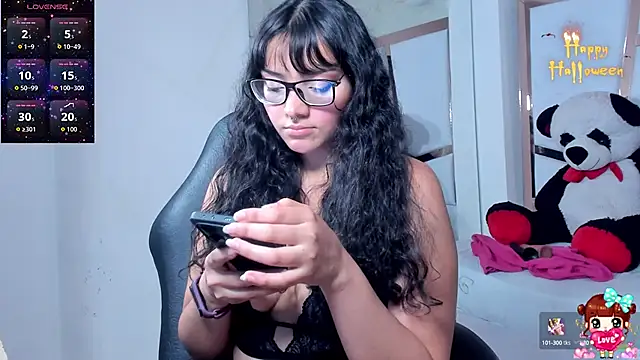 Snapshot of lucyycy chatting on October 2025 01:05:02 AM lucyycy online show from October 2025 01:05:02 AM