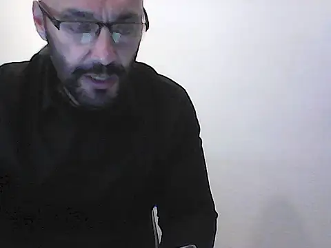 Kalel17073 online show from June 2026 05:48:02 PM