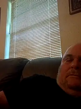 jamestexas online show from April 2026 05:56:01 PM