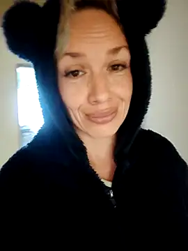 sexymarilyncolombia online show from February 2025 03:50:02 PM