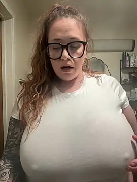 Snapshot of Cumming_atme chatting on March 2025 05:31:02 AM Cumming atme online show from March 2025 05:31:02 AM