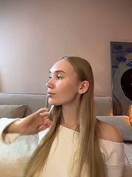 MariaTull online show from November 2025 01:50:01 PM