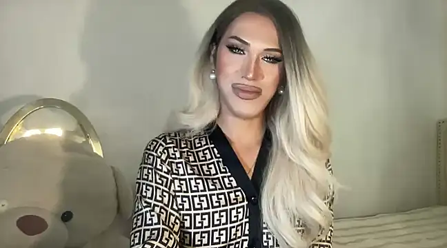 Ts glamxxxx online show from January 2025 05:30:01 AM