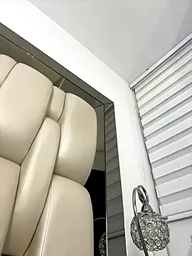 ALISSON FOXXX1 online show from September 2025 12:43:01 PM