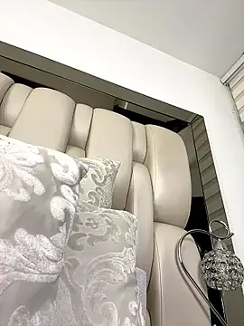 ALISSON FOXXX1 online show from January 2026 10:56:01 PM