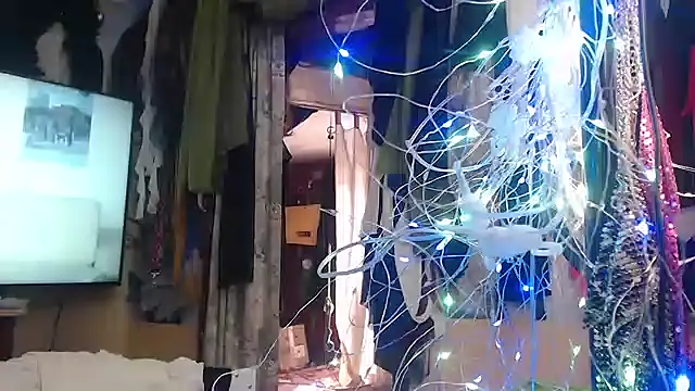 Snapshot of NightOrhideya chatting on October 2025 11:30:01 AM NightOrhideya online show from October 2025 11:30:01 AM