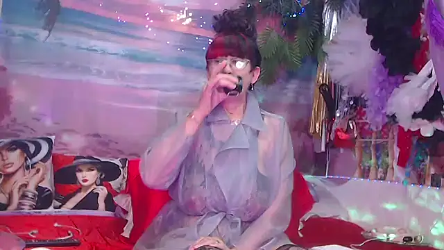 Snapshot of NightOrhideya chatting on October 2025 10:47:01 AM NightOrhideya online show from October 2025 10:47:01 AM