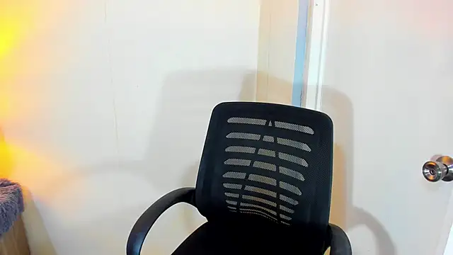 FuckDollNicky online show from December 2025 02:45:02 PM