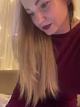 Snapshot of Lady__Maria chatting on February 2025 03:47:02 PM Lady Maria online show from February 2025 03:47:02 PM
