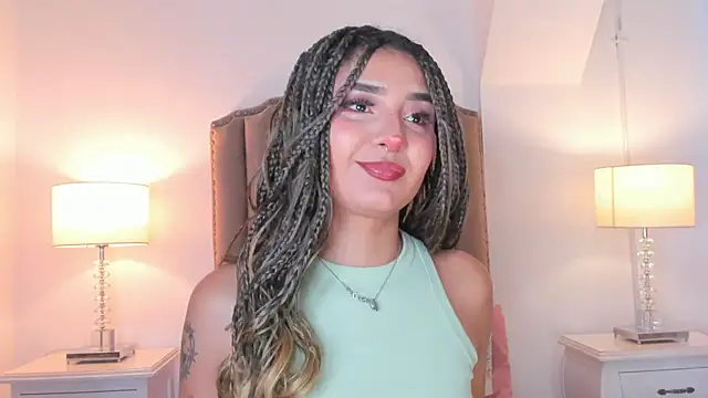 Emma Torres   online show from February 2026 11:30:02 AM