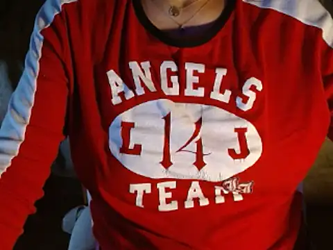 Snapshot of MysteryLadyxXx chatting on January 2025 05:42:02 PM MysteryLadyxXx online show from January 2025 05:42:02 PM