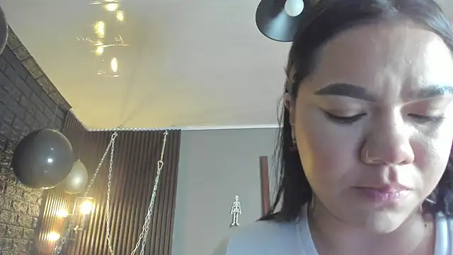 Snapshot of annie_barozzi chatting on October 2025 01:22:01 PM annie barozzi online show from October 2025 01:22:01 PM