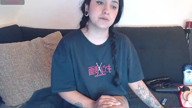 AbsentaVert online show from October 2025 09:23:01 PM