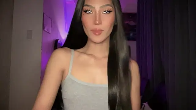 Snapshot of Bella_Gordon chatting on October 2025 12:46:01 PM Bella Gordon online show from October 2025 12:46:01 PM