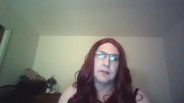 Snapshot of LyssaDragonshadow chatting on August 2026 02:47:01 AM LyssaDragonshadow online show from August 2026 02:47:01 AM