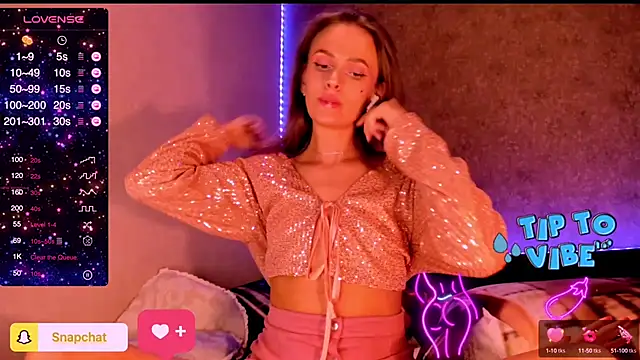 Snapshot of madina_taher chatting on December 2024 10:13:02 PM madina taher online show from December 2024 10:13:02 PM