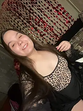 Var Kiss online show from February 2026 04:48:01 PM