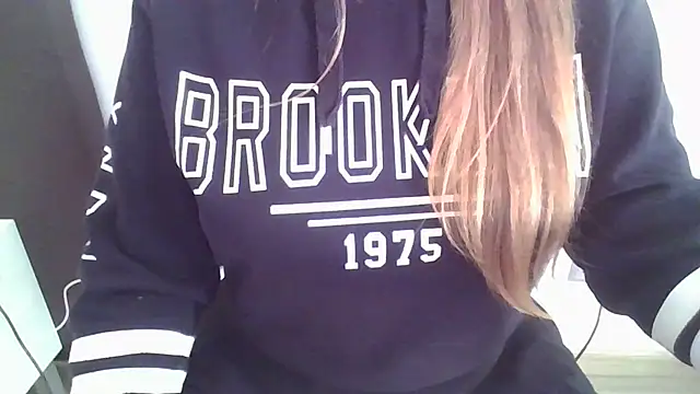 Sexymiss26 online show from January 2025 02:56:02 PM