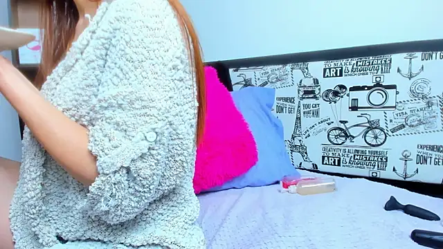 candie26 online show from March 2025 01:56:02 PM