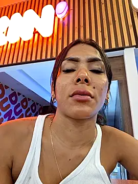 Doll Loren online show from January 2026 06:50:02 AM