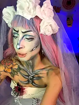 Cinamoonn online show from October 2025 10:34:02 PM