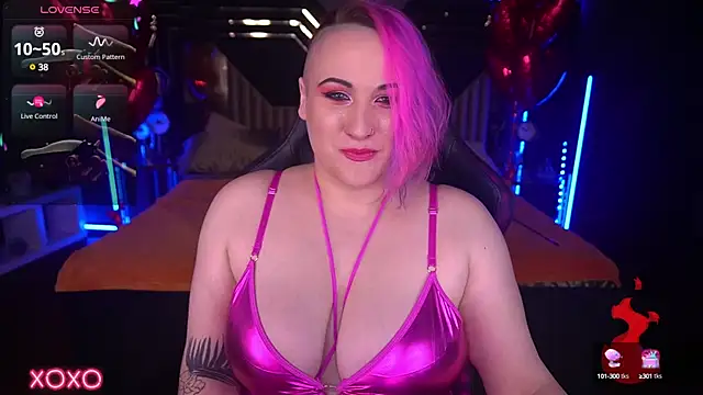 MiaVixenn online show from February 2025 10:11:02 PM
