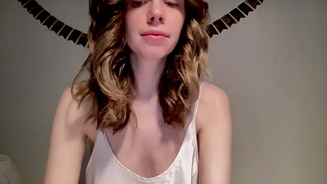 Nikki Mimimi online show from December 2024 10:12:01 AM