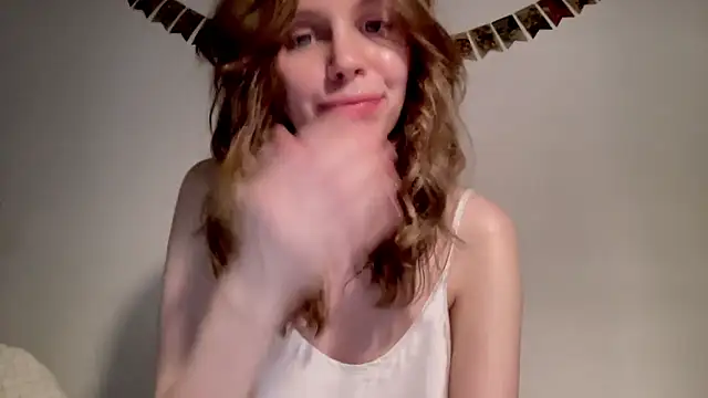 Nikki Mimimi online show from February 2025 01:20:01 PM