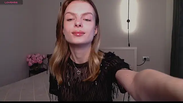 Snapshot of ly_lydia chatting on February 2025 03:45:02 AM ly lydia online show from February 2025 03:45:02 AM