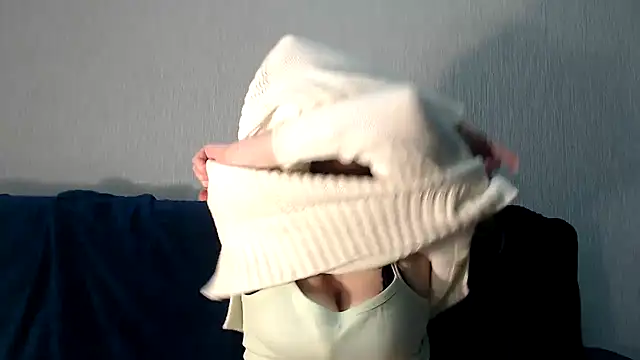 SecretWithJessie online show from March 2025 02:02:02 PM