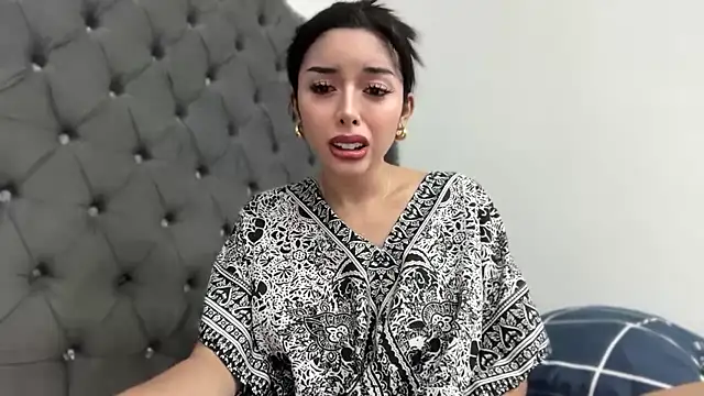 sassymarylou online show from October 2025 02:13:01 PM