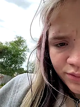 Cutiepiespanks online show from October 2025 07:11:01 PM