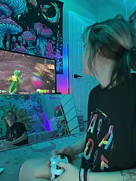 Cutiepiespanks online show from March 2026 06:51:02 AM