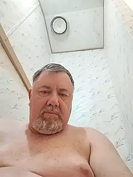 lawndad79 online show from January 2026 01:40:01 AM