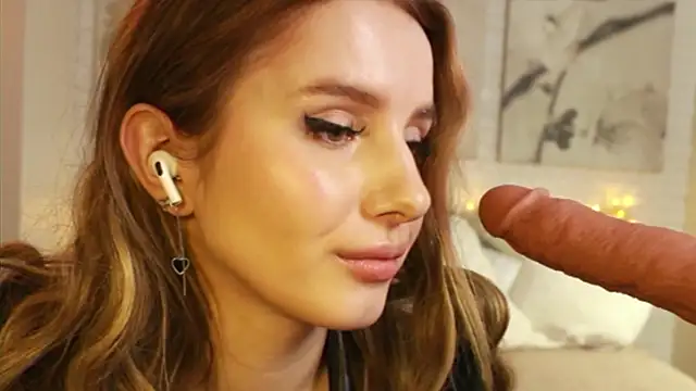 Betty June online show from February 2025 12:20:01 AM