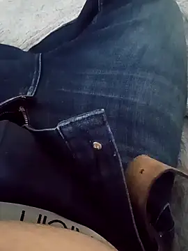 Snapshot of Mark_Dad chatting on March 2025 08:59:01 PM Mark Dad online show from March 2025 08:59:01 PM